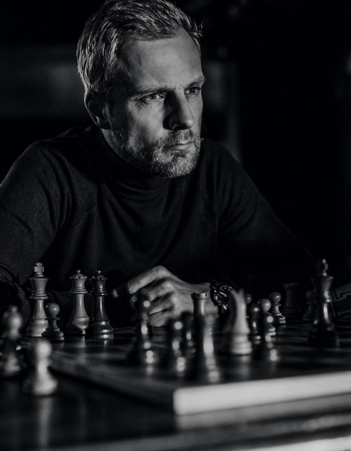https://chesscamp4kids.eu/wp-content/uploads/2021/01/Z6X_0552-700x900.jpg
